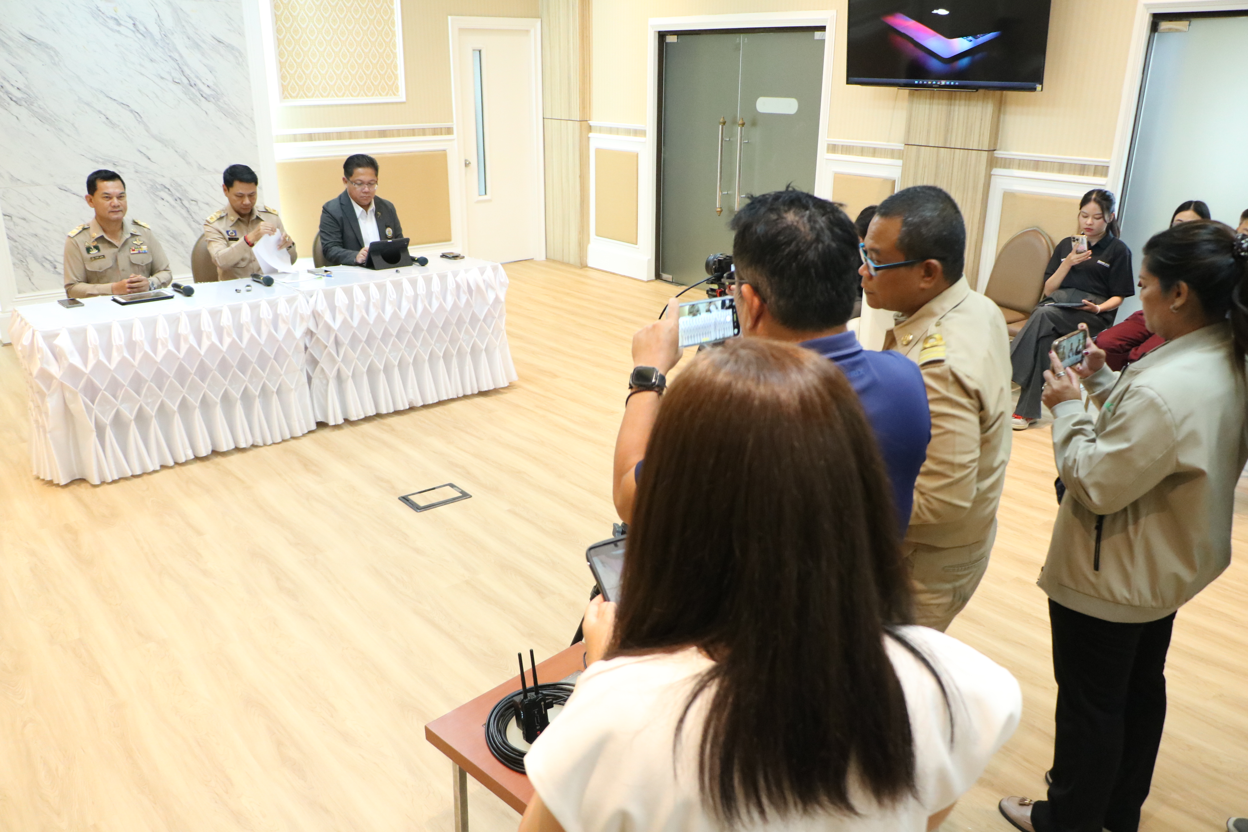 title - ส.ป.ก. ร่วมแถลงข่าวรายงานสถานการณ์น้ำ กระทรวงเกษตรและสหกรณ์
